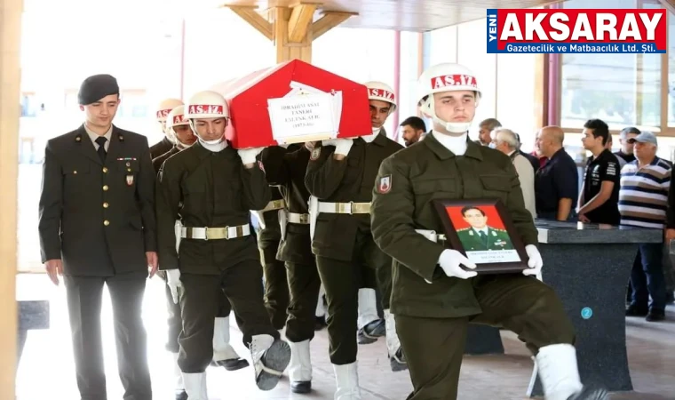 Emekli albay Aksaray’da toprağa verildi